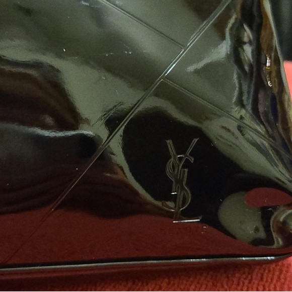 YSL Yves Saint Laurent Beaute patent leather dual logo zipper cosmetic bag - Picture 3 of 15